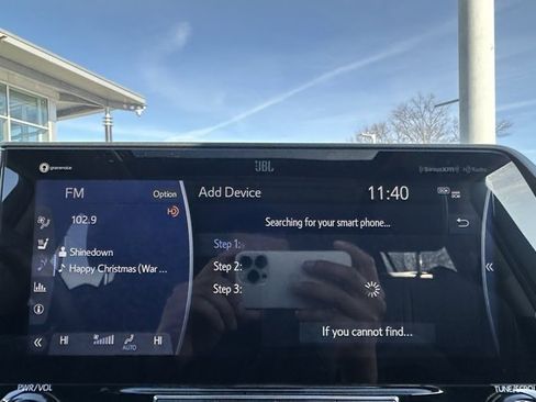 Used 2021 Toyota Highlander Limited image 22