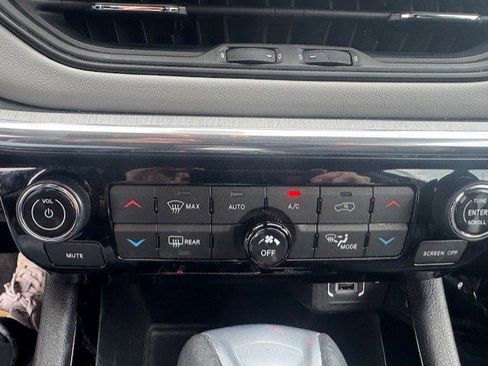 Used 2023 Jeep Compass Limited AWD/4WD image 20