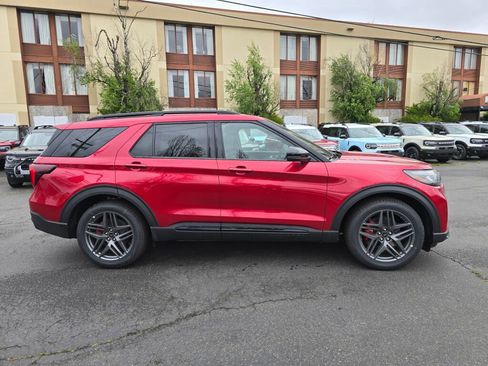 New 2026 Ford Explorer ST w/ Sun And Sound Package AWD/4WD image 4