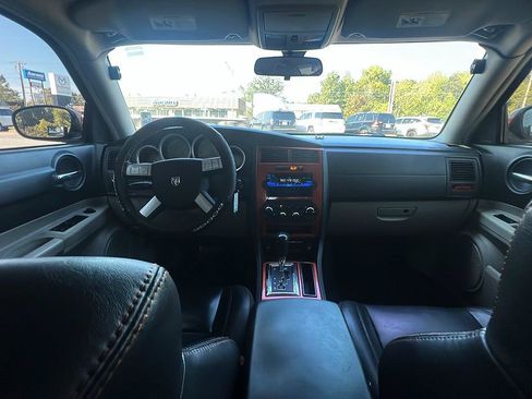 Used 2006 Dodge Charger R/T RWD image 10