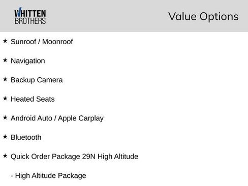 Used 2022 Jeep Wrangler Unlimited Sahara image 2