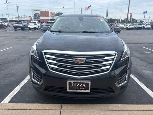 Used 2018 Cadillac XT5 Luxury w/ Driver Awareness Package FWD image 2