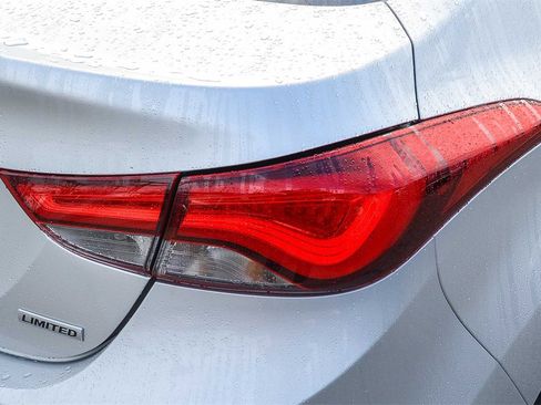 Used 2014 Hyundai Elantra Limited image 7