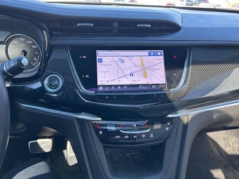 Used 2023 Cadillac XT6 Sport image 14