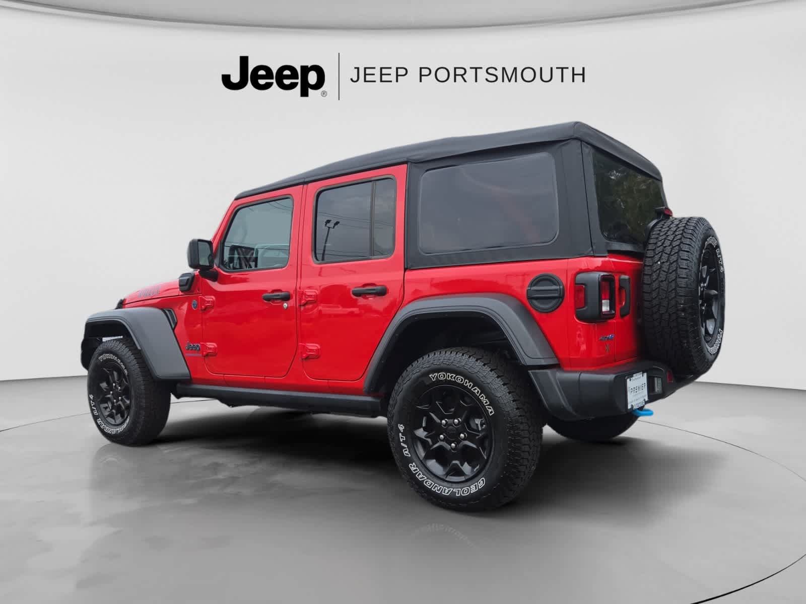 Used 2023 Jeep Wrangler Unlimited AWD/4WD image 5
