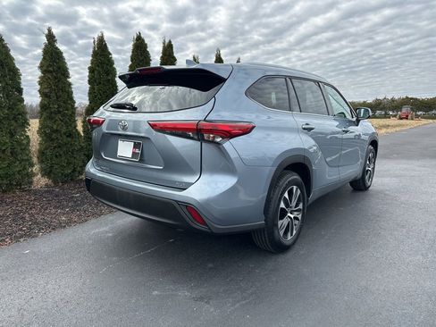 Certified 2020 Toyota Highlander XLE image 7
