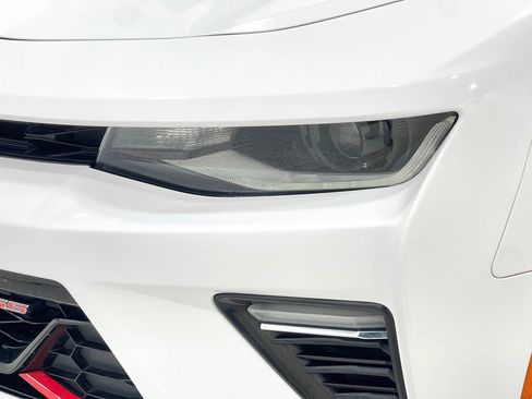 Used 2018 Chevrolet Camaro SS w/ Redline Edition RWD image 30