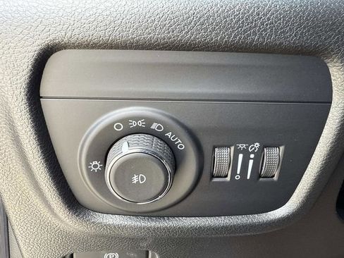 New 2026 Jeep Grand Cherokee L Limited image 33