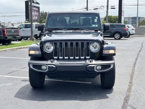 Used 2021 Jeep Gladiator Overland w/ Popular Equipment Package AWD/4WD image 10