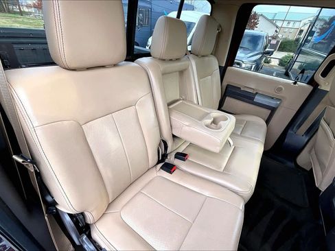 Used 2016 Ford F350 Lariat w/ Chrome Package image 17