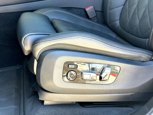 Certified 2024 BMW X5 M60i AWD/4WD image 12
