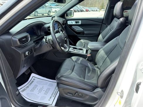 Used 2023 Ford Explorer ST w/ Equipment Group 401A image 13