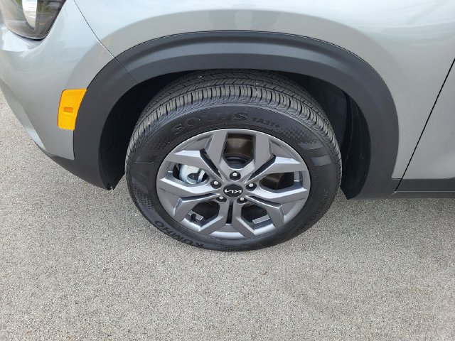 Certified 2026 Kia Seltos LX AWD/4WD image 12