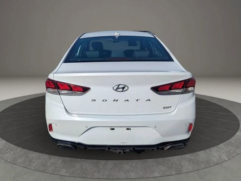 Used 2018 Hyundai Sonata Limited image 18