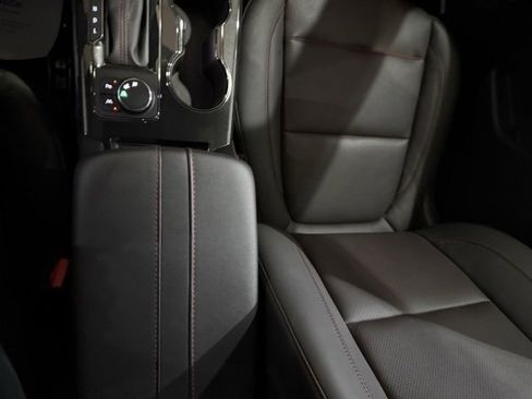 Used 2019 Chevrolet Blazer RS image 20