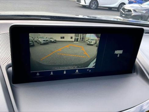 Used 2025 Acura RDX SH-AWD image 21