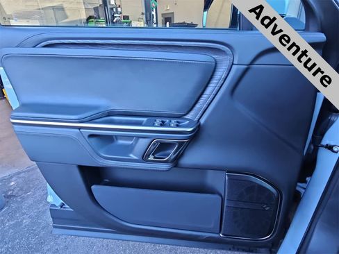 Used 2023 Rivian R1S Adventure image 27