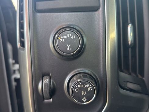 Used 2018 Chevrolet Silverado 1500 LT w/ All Star Edition image 12