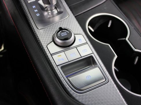 Used 2023 Genesis G70 2.0T w/ Sport Prestige Package image 27