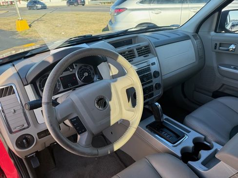 Used 2008 Mercury Mariner 2WD image 10