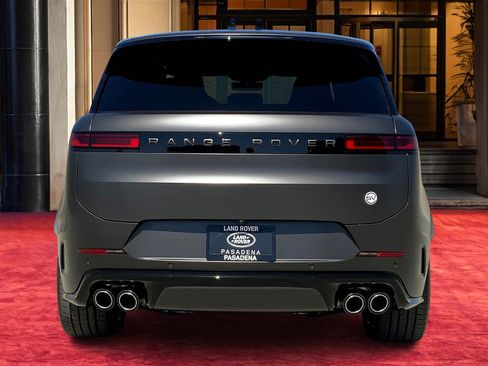 New 2025 Land Rover Range Rover Sport SV Edition Two image 4