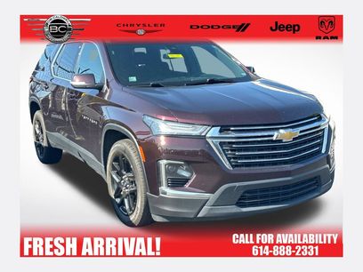 Used 2023 Chevrolet Traverse LT