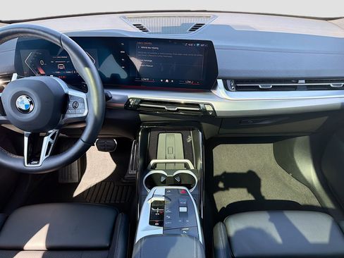 Certified 2025 BMW X2 xDrive28i image 20