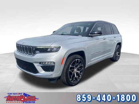 Used 2022 Jeep Grand Cherokee Summit AWD/4WD image 1