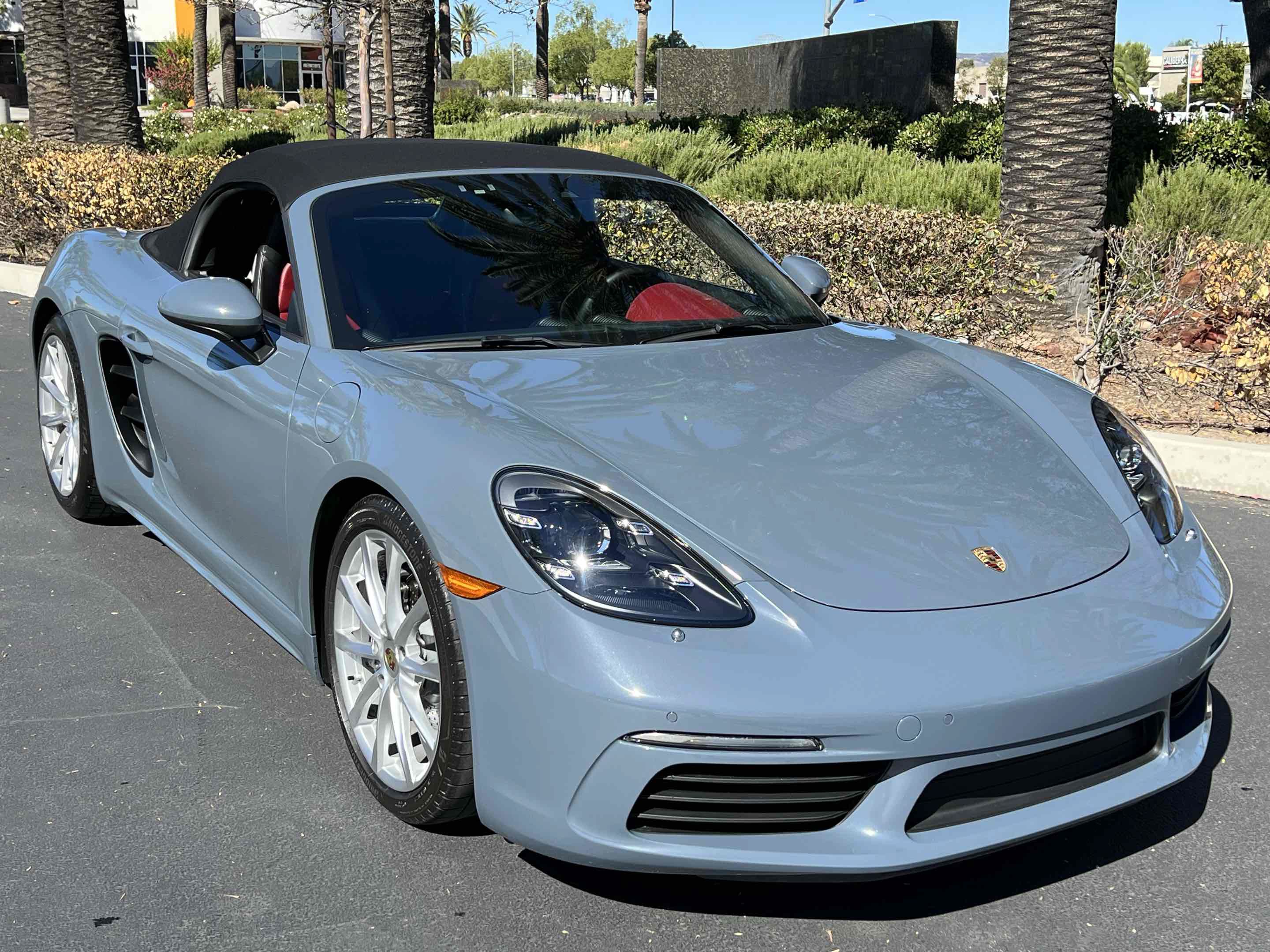 Used 2017 Porsche 718 Boxster RWD image 44