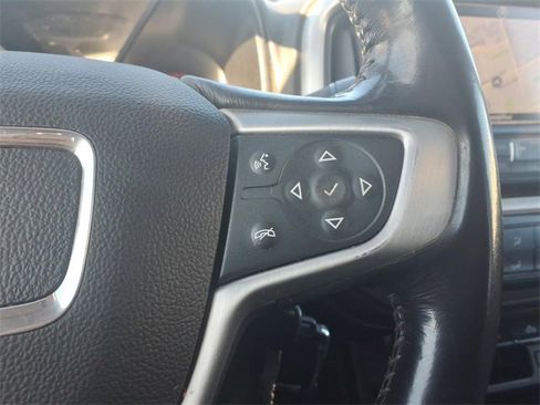 Used 2016 GMC Canyon SLT w/ Driver Alert Package image 20