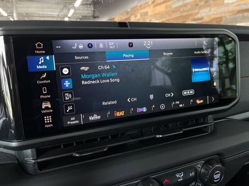 New 2026 Jeep Wrangler Rubicon AWD/4WD image 32