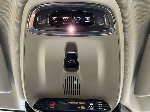 Used 2020 Volvo S60 T6 Momentum image 22