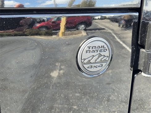 Certified 2022 Jeep Gladiator Sport image 13