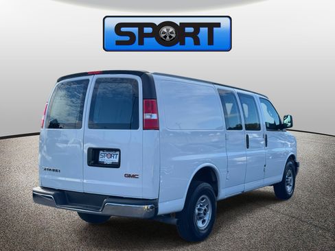 Used 2021 GMC Savana 2500 image 22