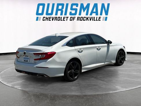 Used 2019 Honda Accord Sport image 6