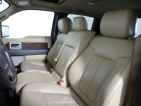 Used 2013 Ford F150 Lariat w/ Mid Equipment Group image 28