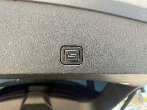 Used 2020 Cadillac XT6 Sport image 10