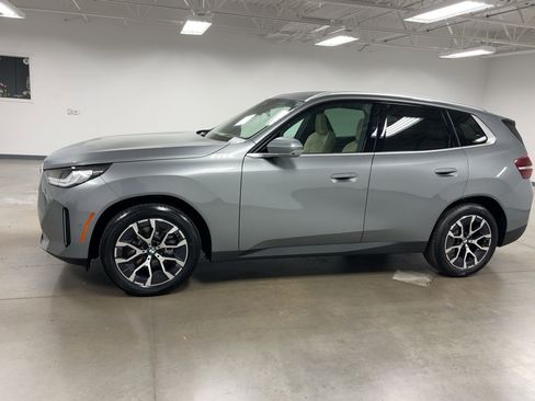 New 2026 BMW X3 xDrive30 w/ Premium Package image 2