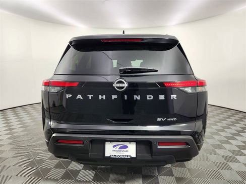Used 2022 Nissan Pathfinder SV w/ Cargo Package image 4