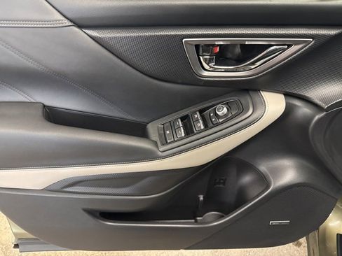 Used 2023 Subaru Forester Limited image 10