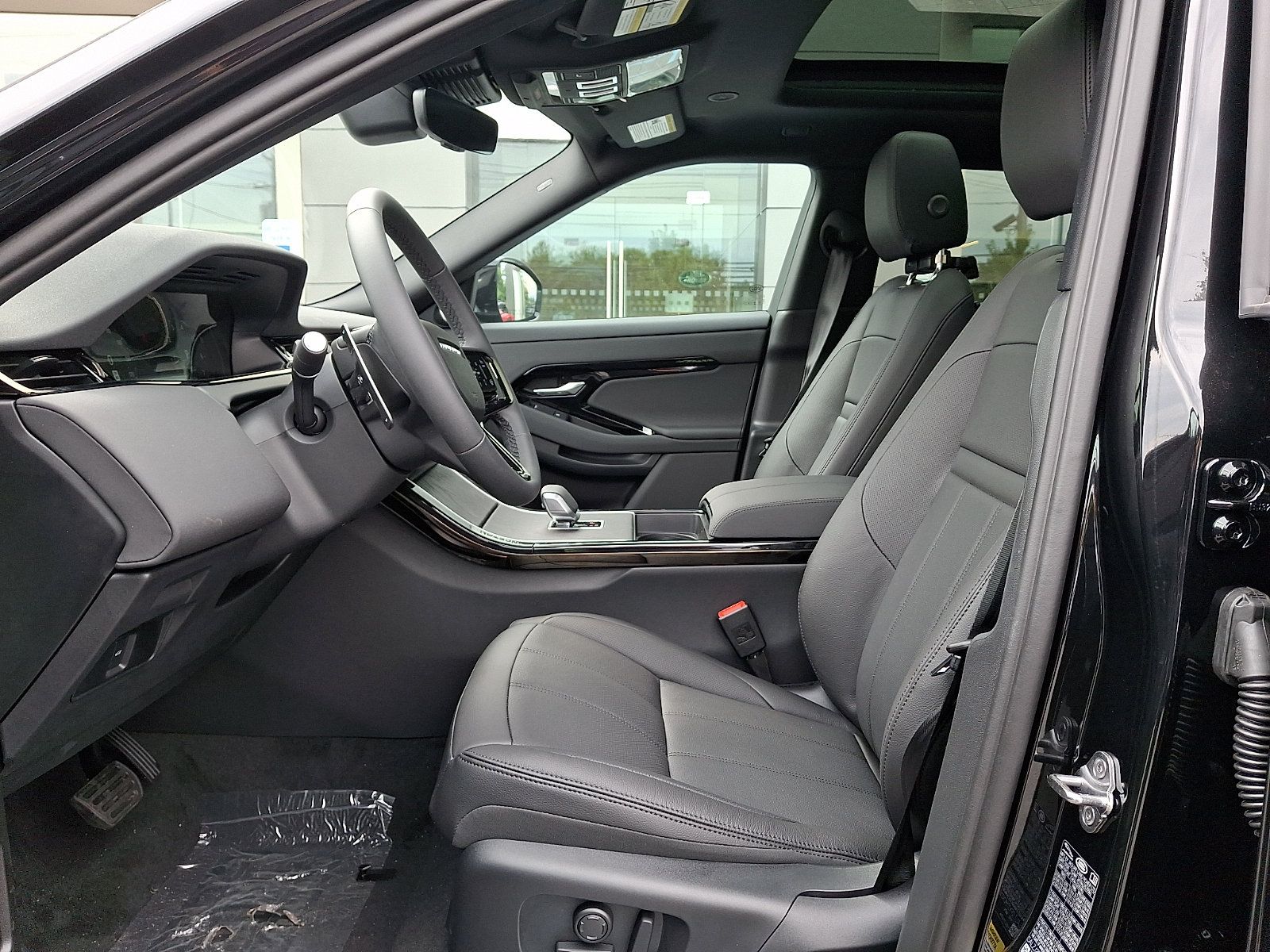 New 2026 Land Rover Range Rover Evoque S AWD/4WD image 10