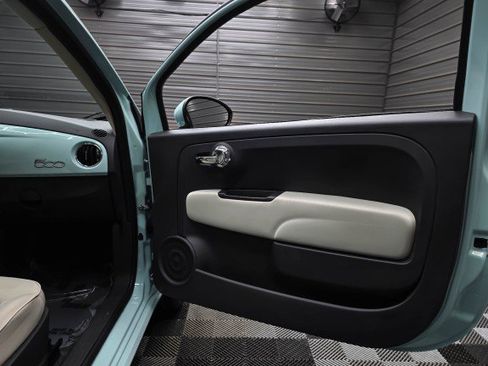 Used 2017 FIAT 500 Pop FWD image 29