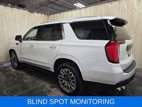 Used 2024 GMC Yukon Denali Ultimate AWD/4WD image 9