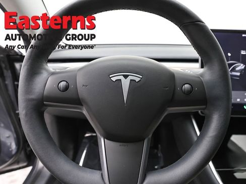 Used 2019 Tesla Model 3 Long Range image 10