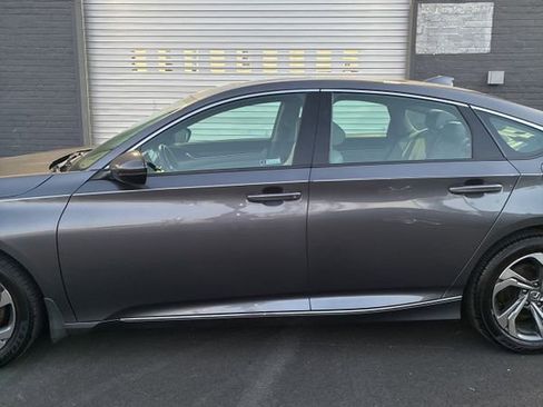 Used 2019 Honda Accord EX-L image 4