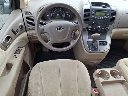 Used 2008 Kia Sedona EX image 14