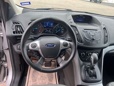 Used 2014 Ford Escape SE image 10