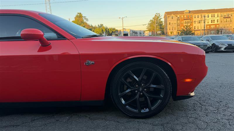 Used 2021 Dodge Challenger GT w/ Plus Package RWD image 5