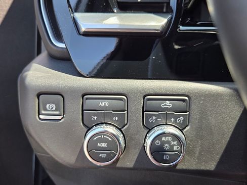 Used 2025 GMC Sierra 1500 Elevation AWD/4WD image 26