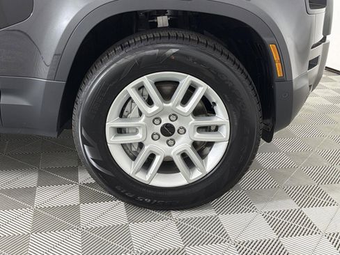 New 2026 Land Rover Defender 110 S image 36